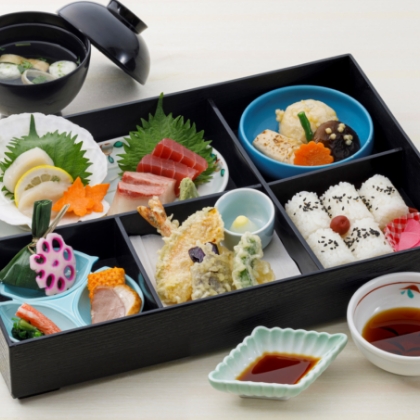 松花堂弁当